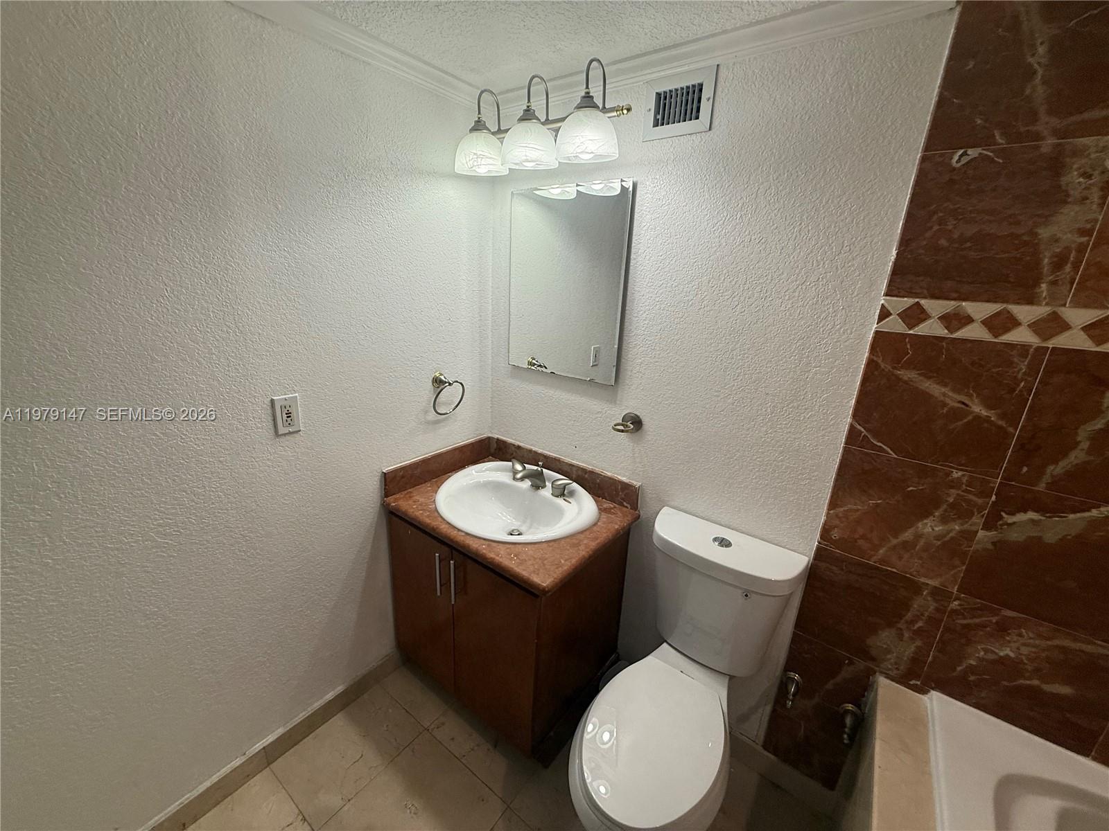 801 Brickell Bay Dr 470 Property Photo 33