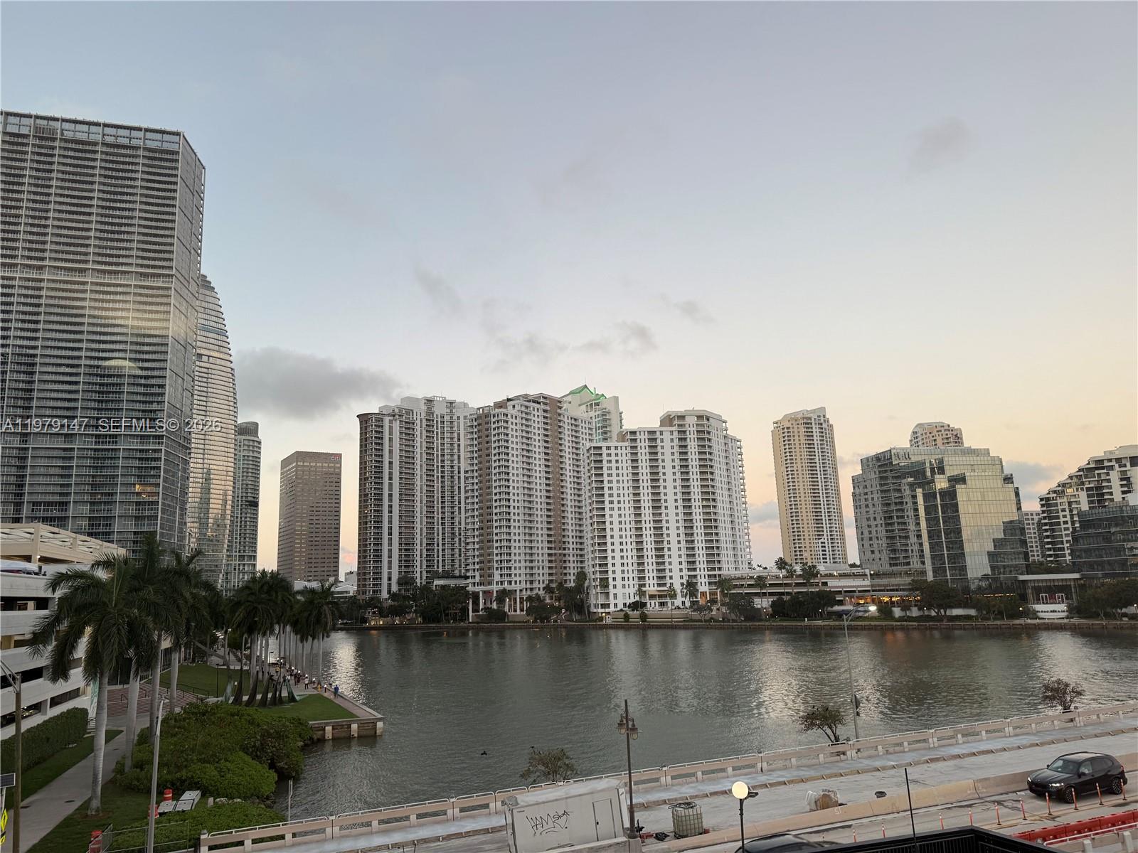 801 Brickell Bay Dr 470 Property Photo 37