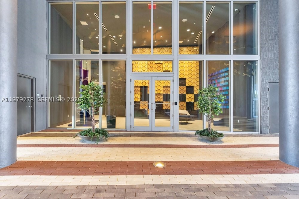 3900 Biscayne Blvd N-1101 Property Photo 2