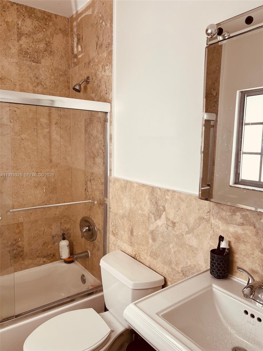 1500 Pennsylvania Ave 9a Property Photo 13