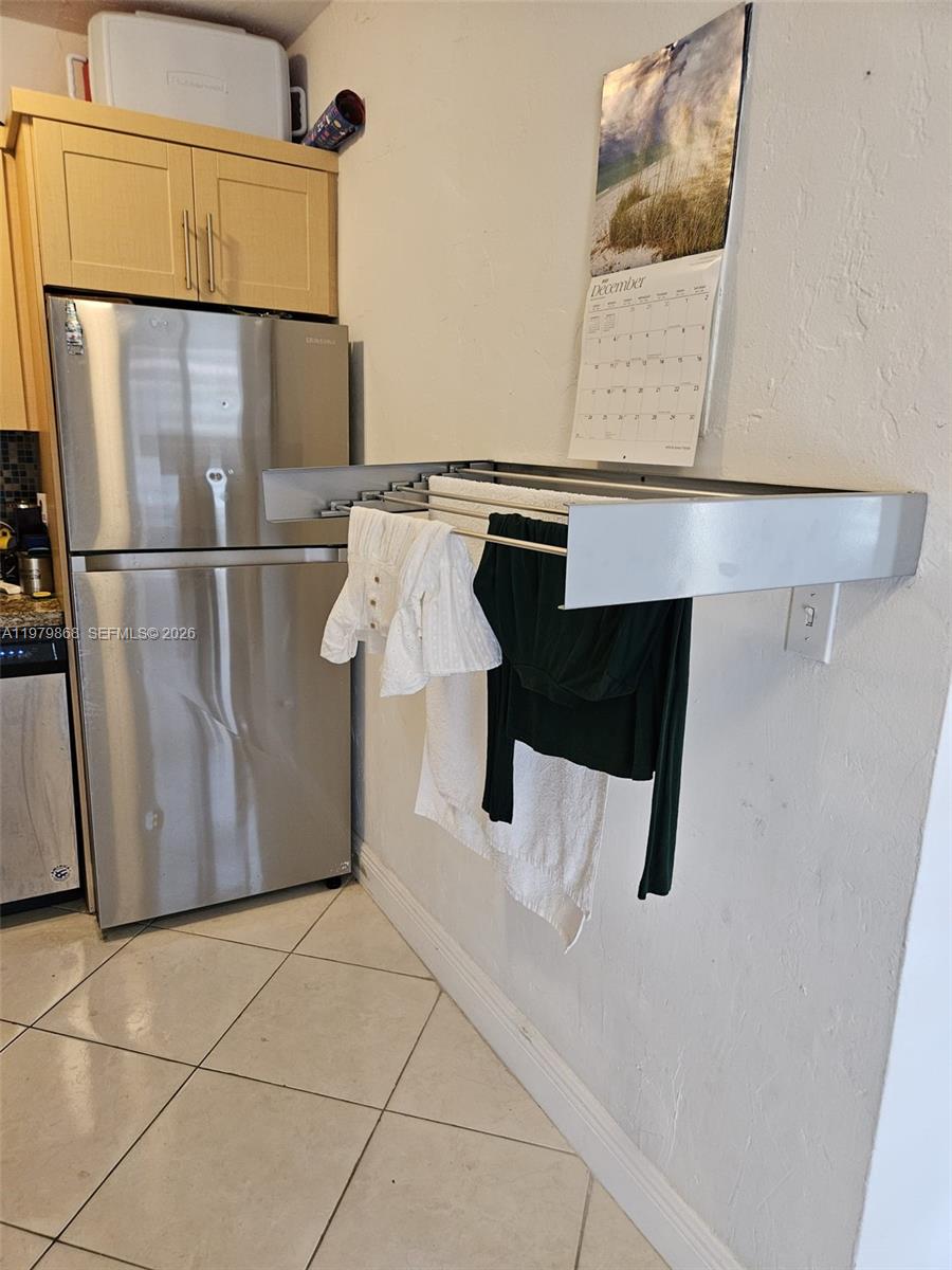 7400 Harding Ave 22 Property Photo 4