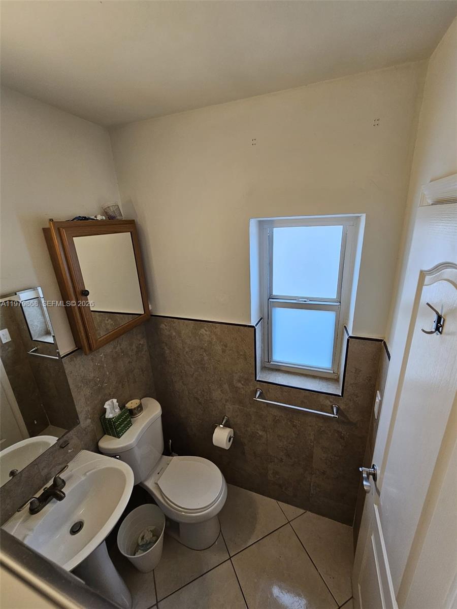 7400 Harding Ave 22 Property Photo 12