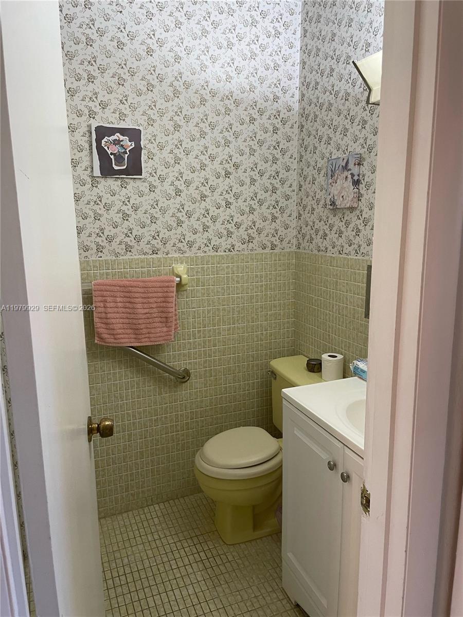 5300 Washington St J312 Property Photo 14
