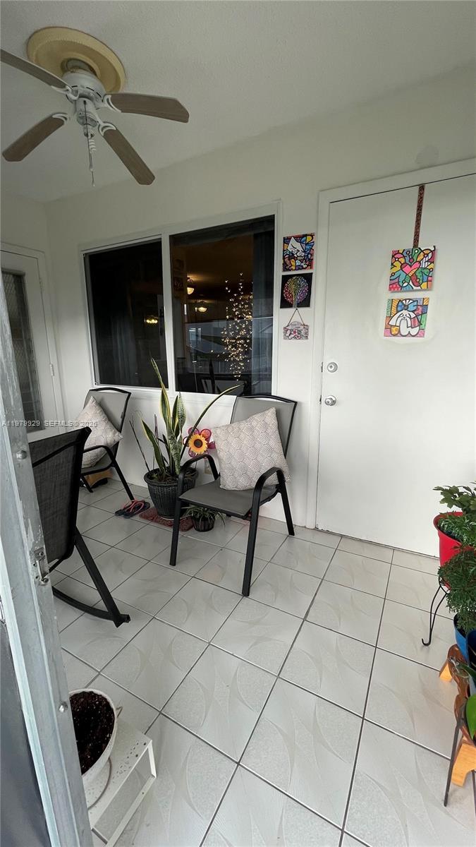 5300 Washington St J312 Property Photo 18