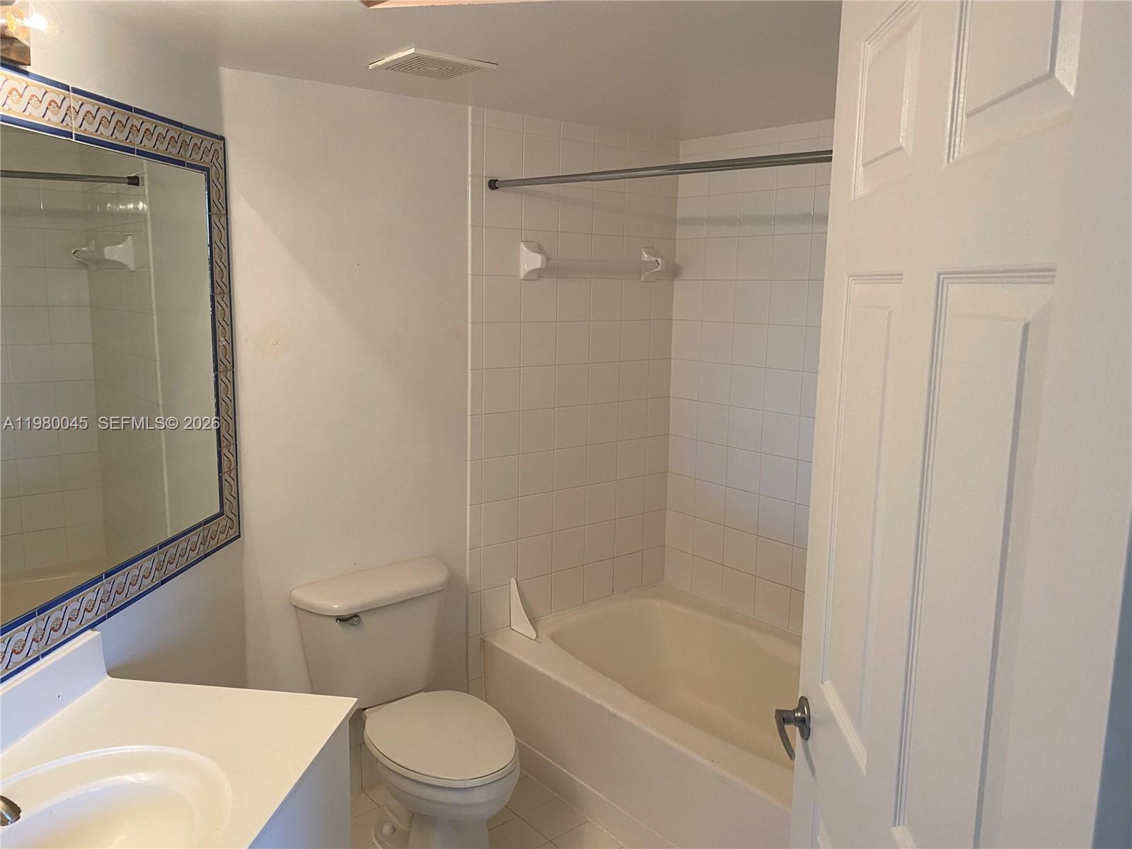 9645 Nw 1st Ct 1-302 Property Photo 15