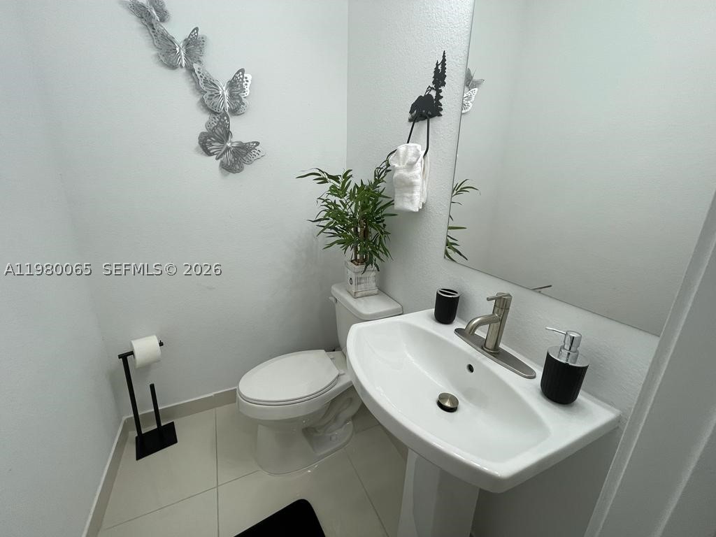 302 Nw 11th Ct 302 Property Photo 13
