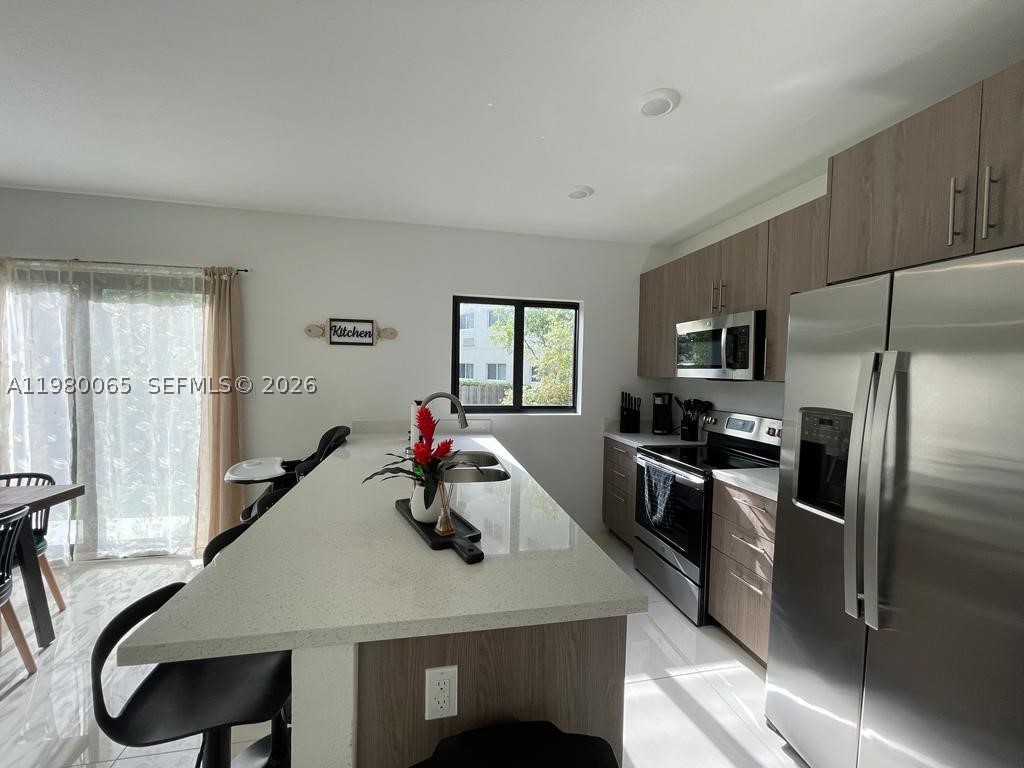 302 Nw 11th Ct 302 Property Photo 17