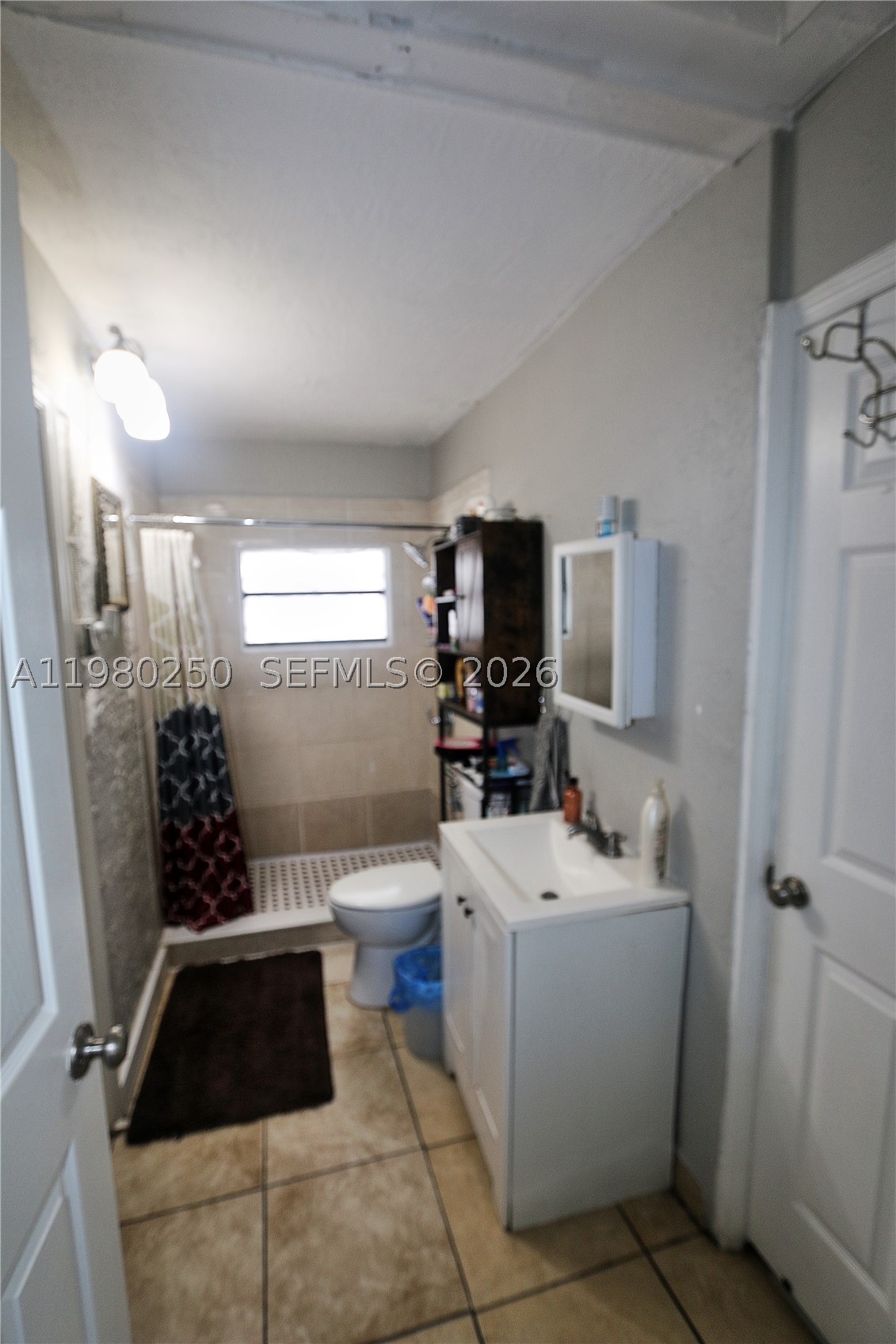 4419 Nw 17th Ave Property Photo 6