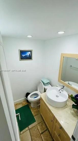 240 Galen Dr 314 Property Photo 9