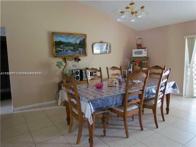3352 Sw Himango St Property Photo 6