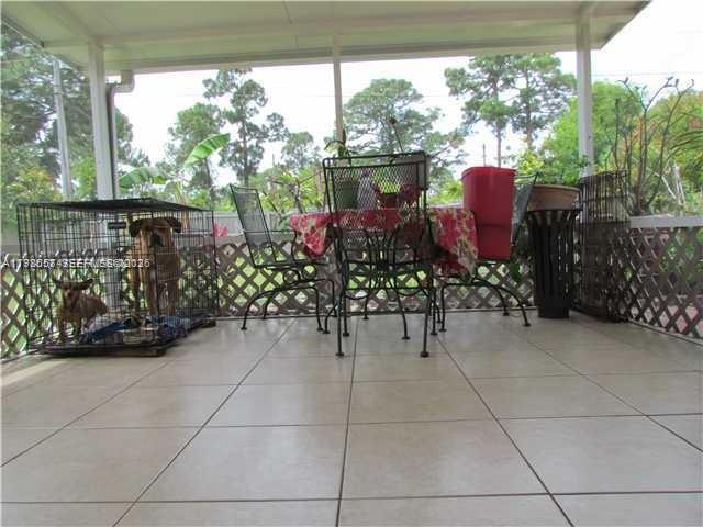 3352 Sw Himango St Property Photo 20