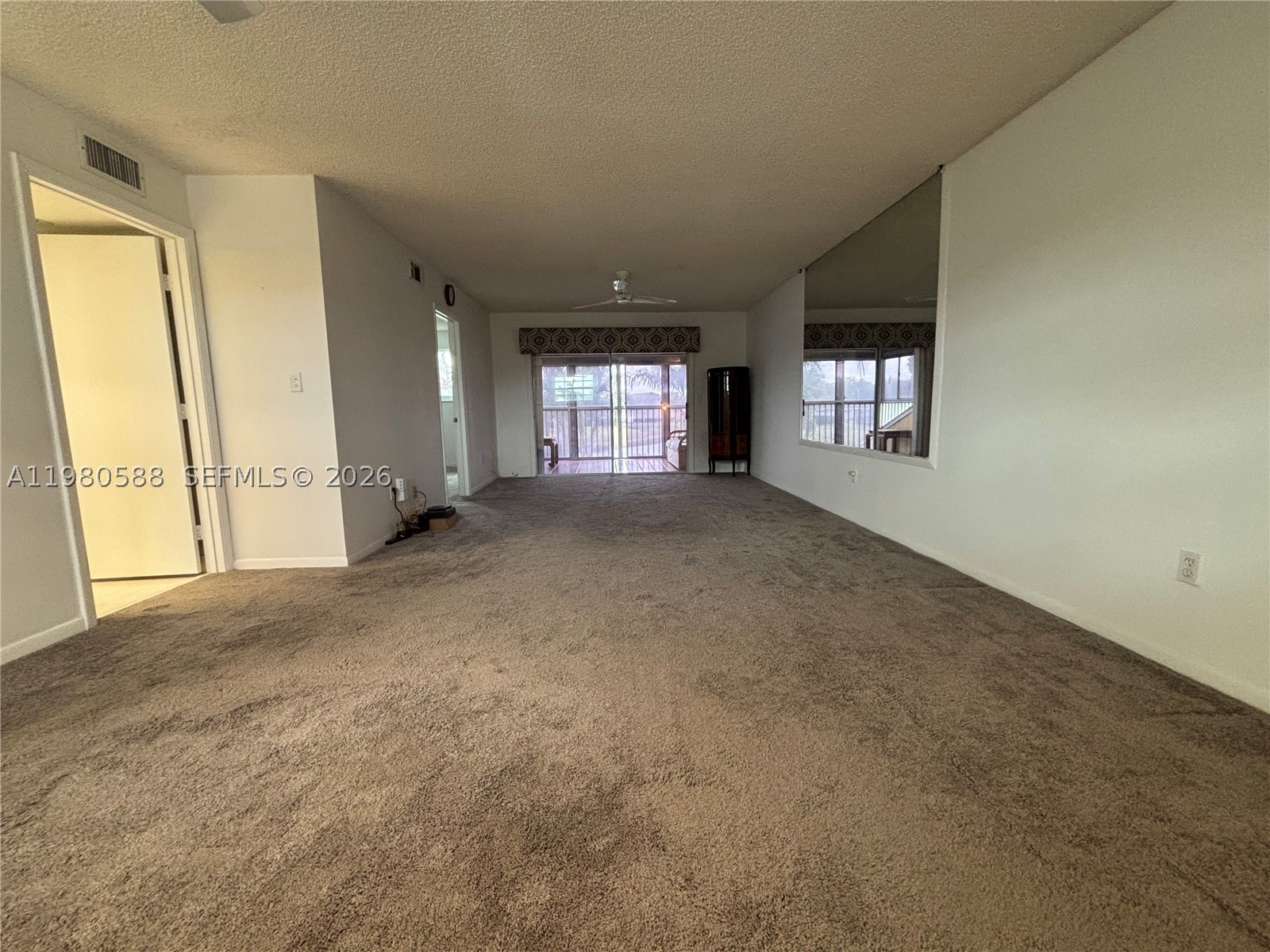 2516 Se 19th Pl 208-a Property Photo 6
