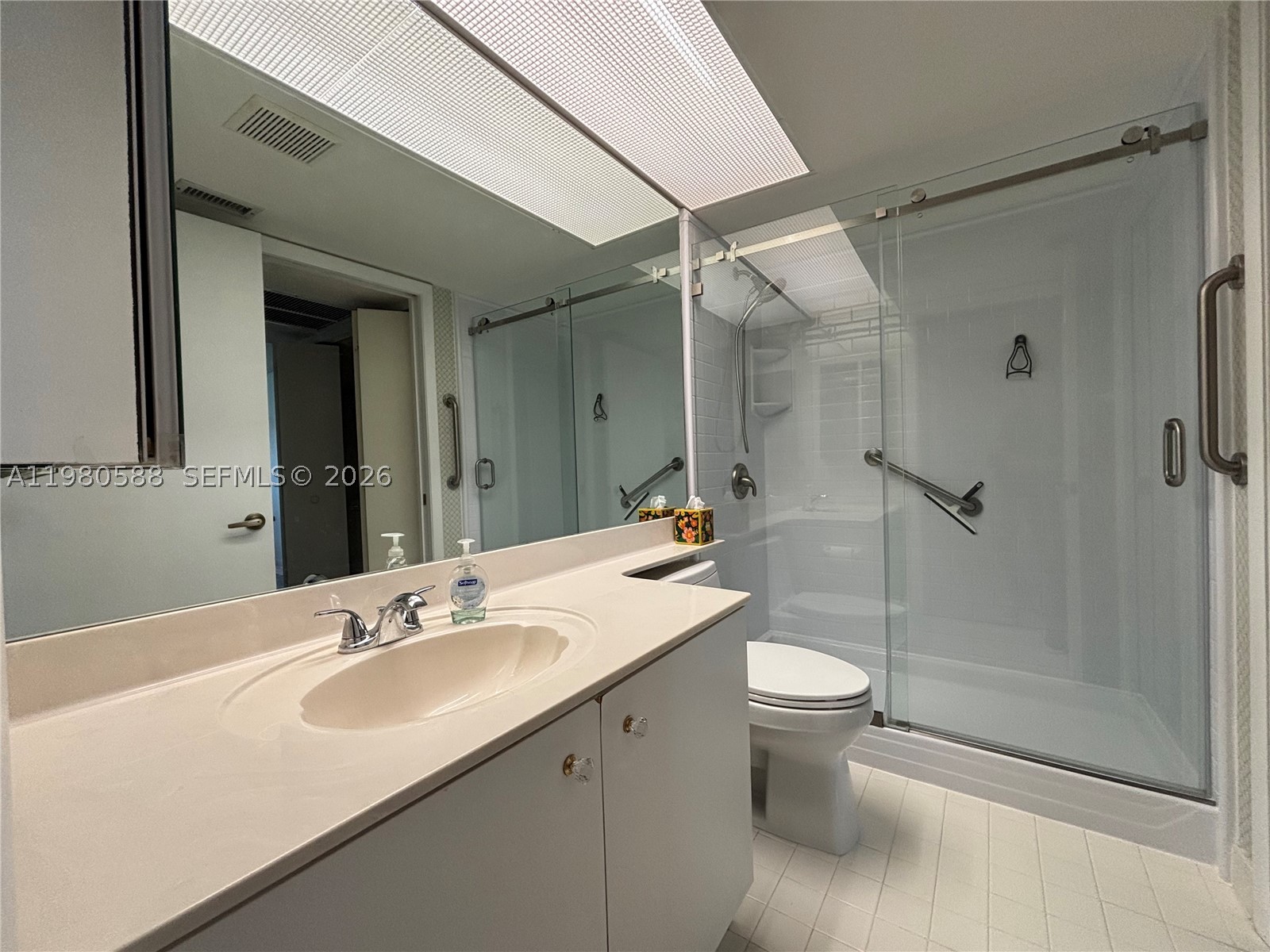 2516 Se 19th Pl 208-a Property Photo 10