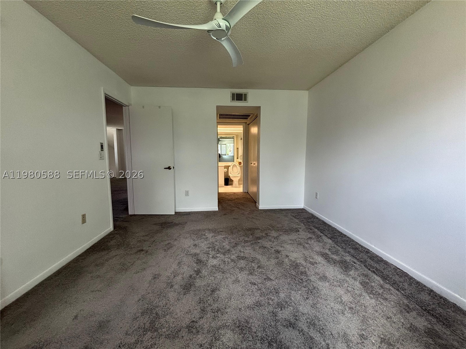 2516 Se 19th Pl 208-a Property Photo 12