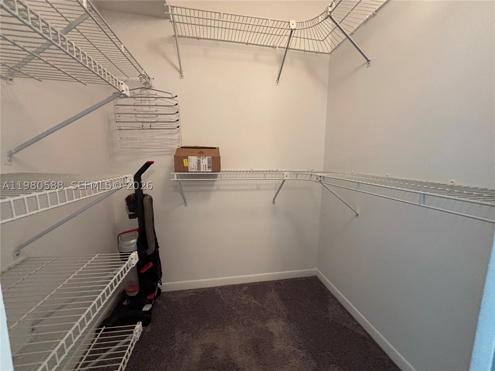 2516 Se 19th Pl 208-a Property Photo 14