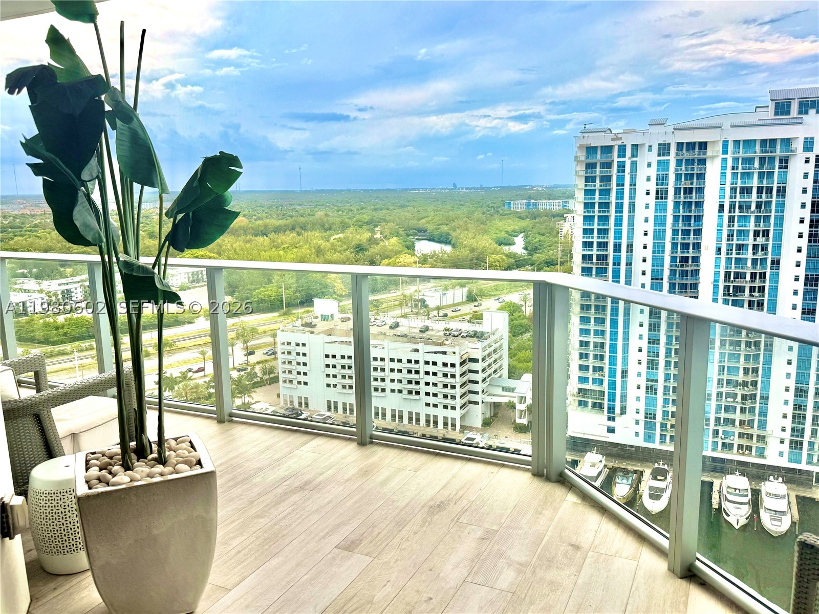 17111 Biscayne Blvd 2305 Property Photo 1