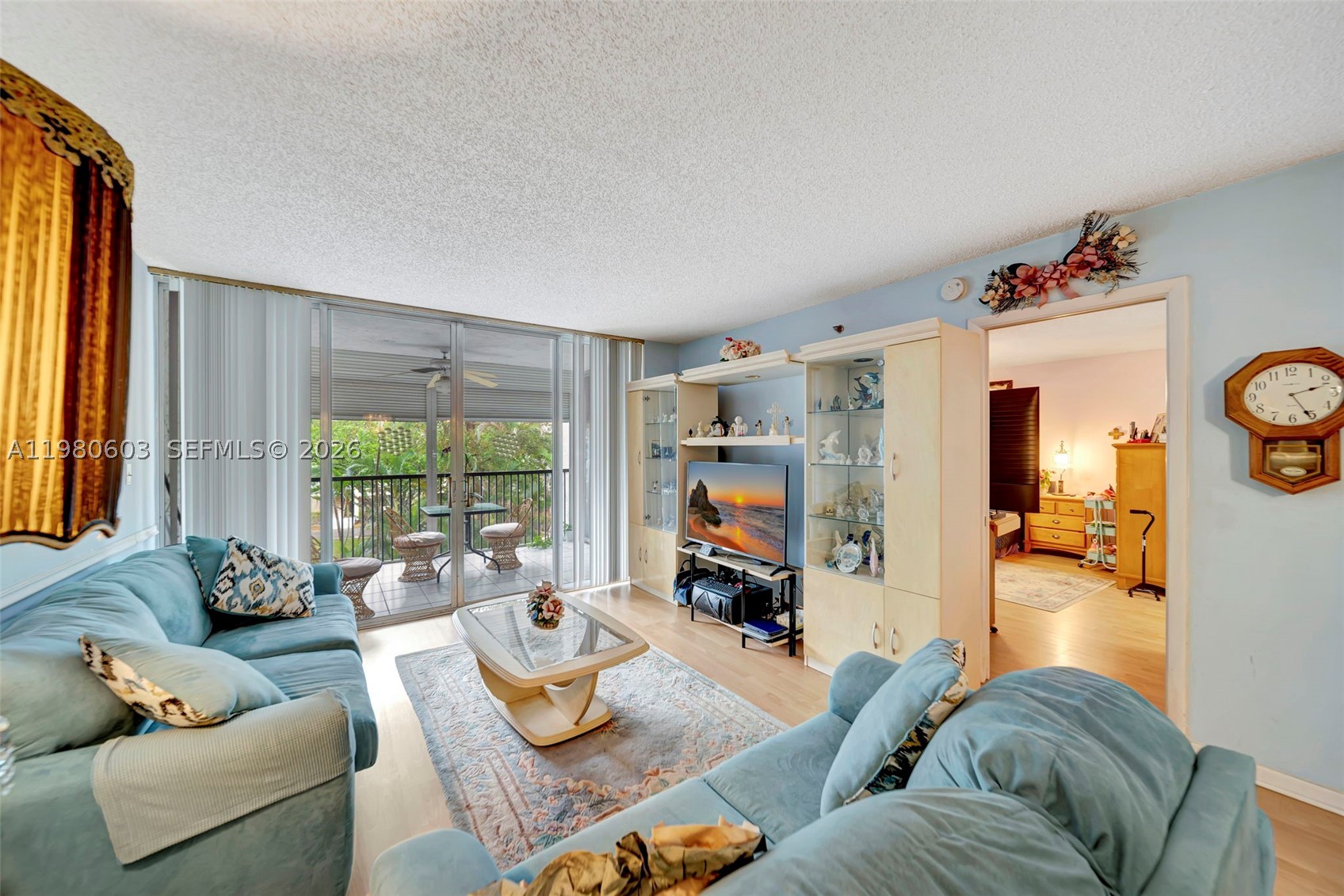 3940 Inverrary Blvd 303-a Property Photo 5