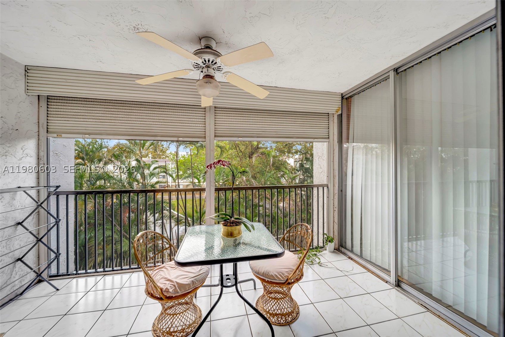 3940 Inverrary Blvd 303-a Property Photo 18