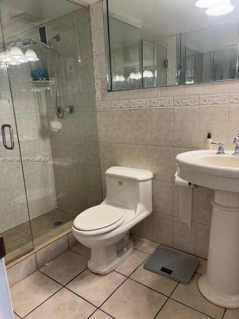 1400 S Ocean Dr 304 Property Photo 8