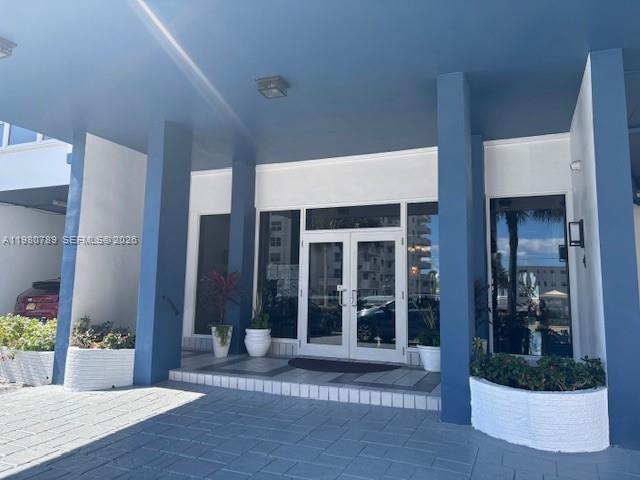 1400 S Ocean Dr 304 Property Photo 17