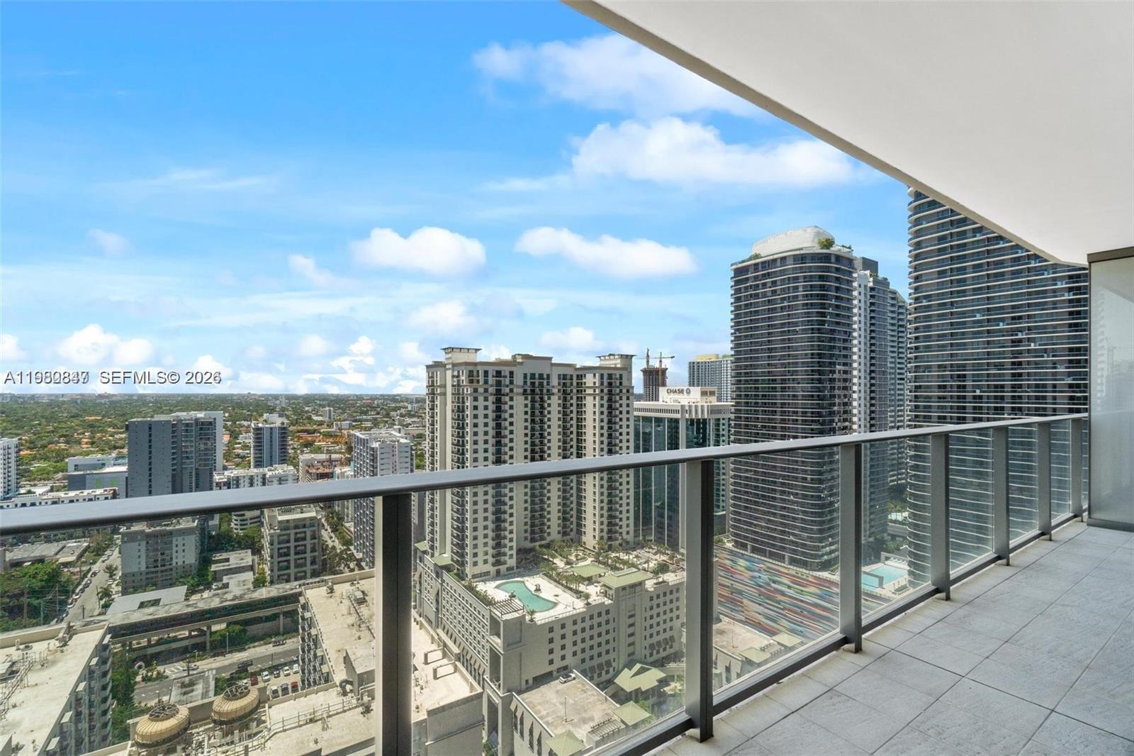 1000 Brickell Plz 3310 Property Photo 9