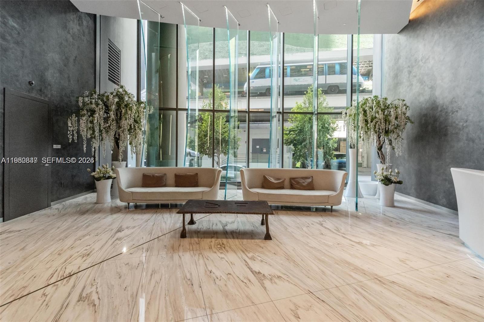 1000 Brickell Plz 3310 Property Photo 11