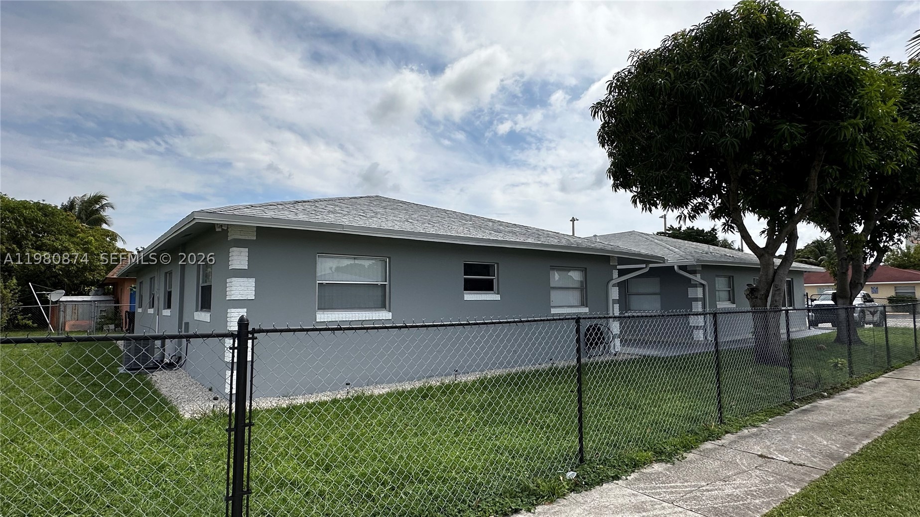 4101 Nw 30th Ter Property Photo 9