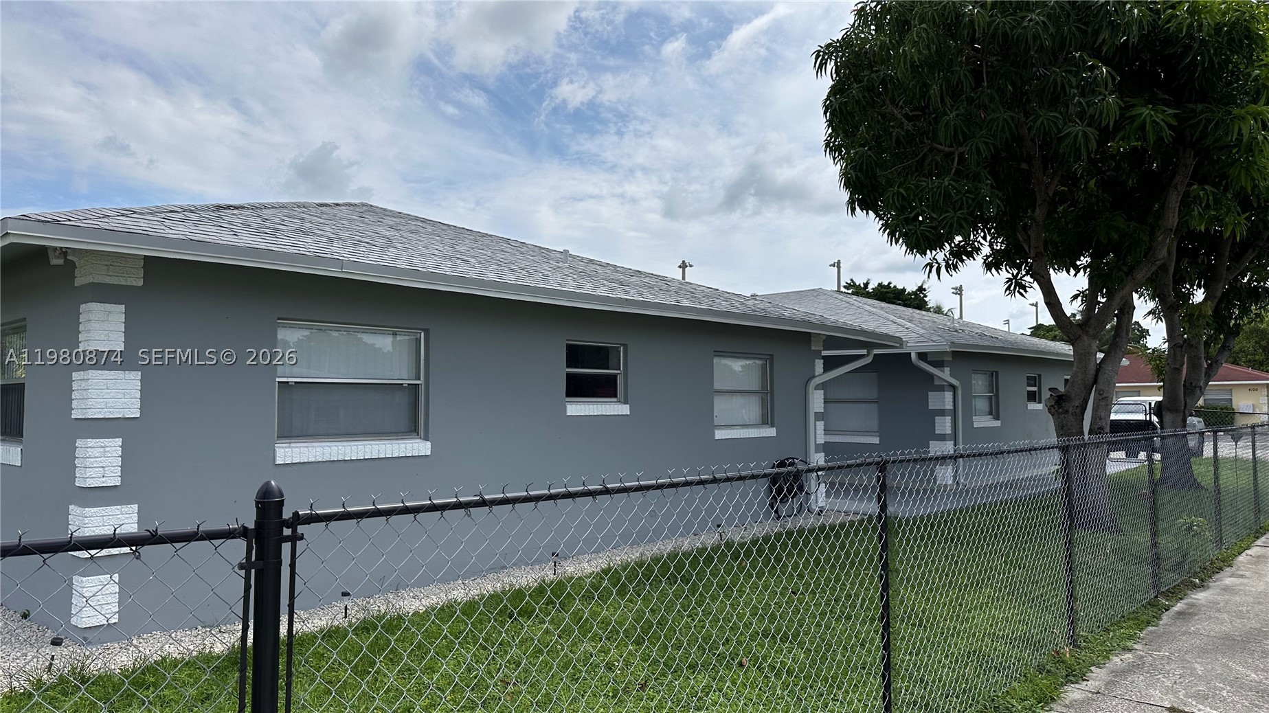 4101 Nw 30th Ter Property Photo 10