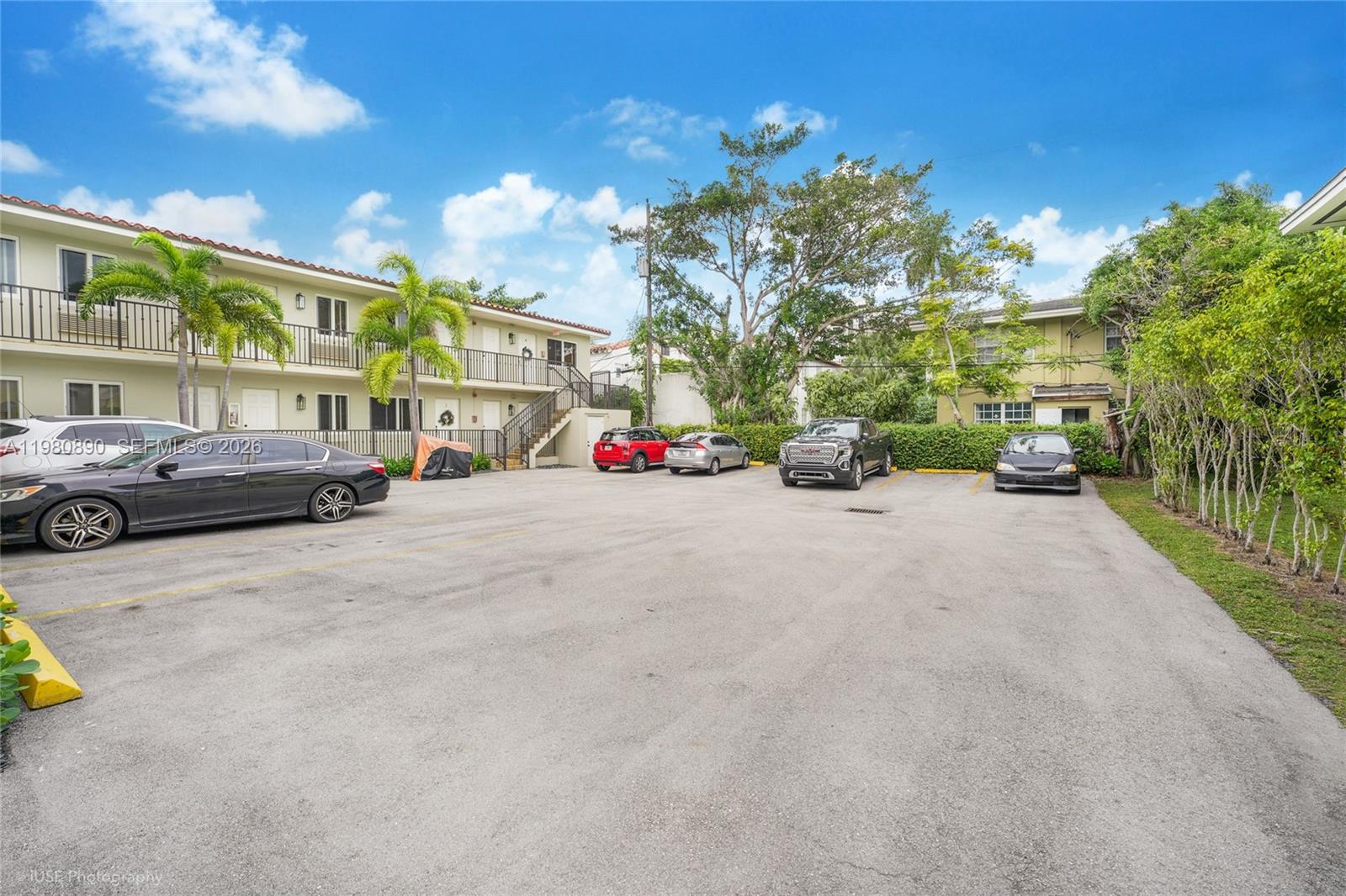 35 Antilla Ave Property Photo 4