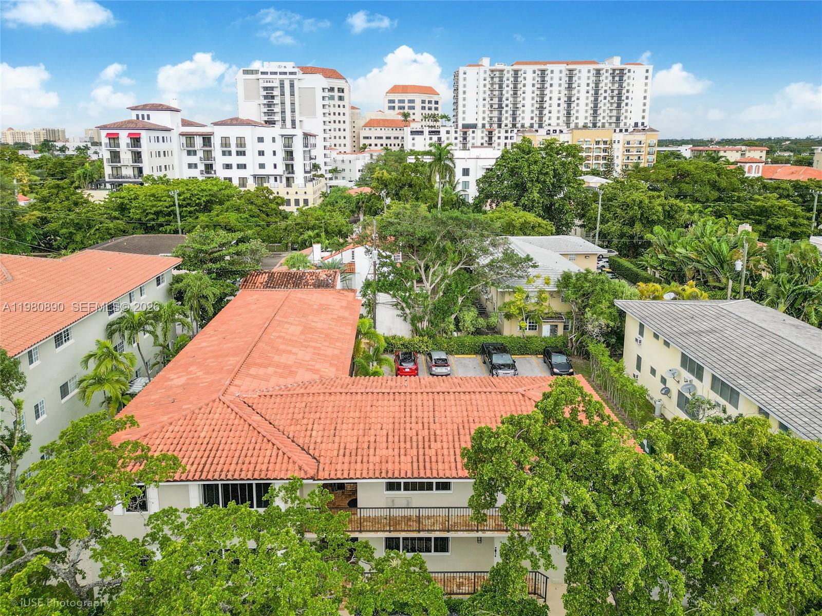 35 Antilla Ave Property Photo 8