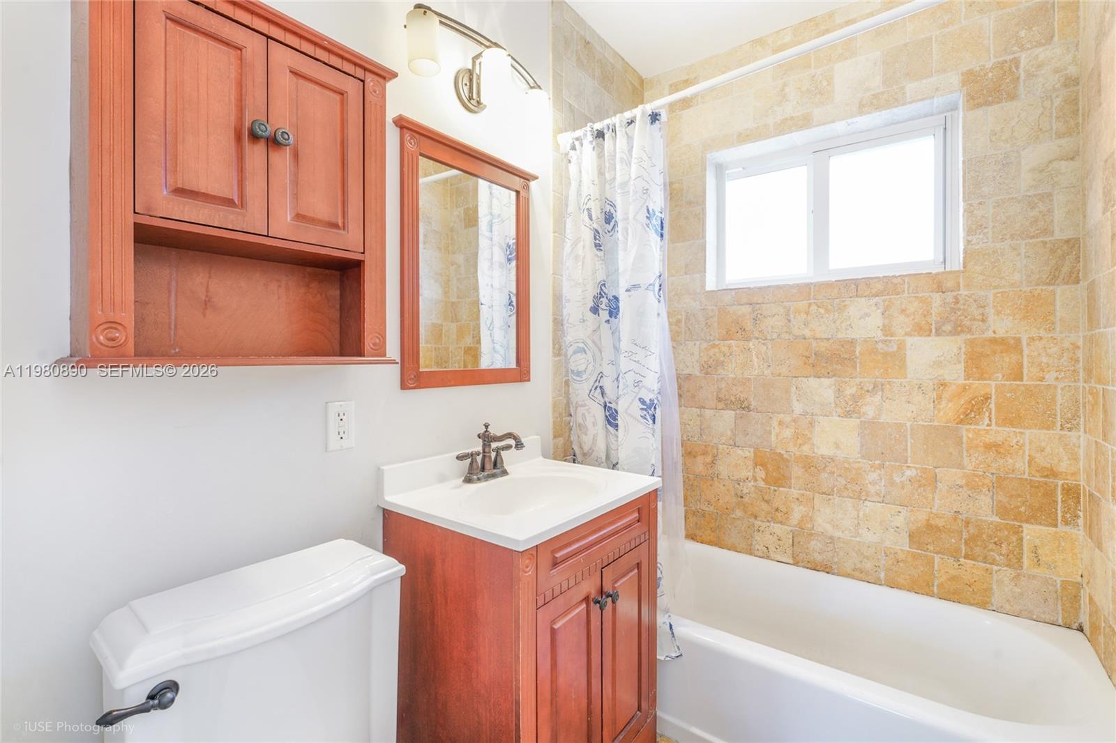 35 Antilla Ave Property Photo 14