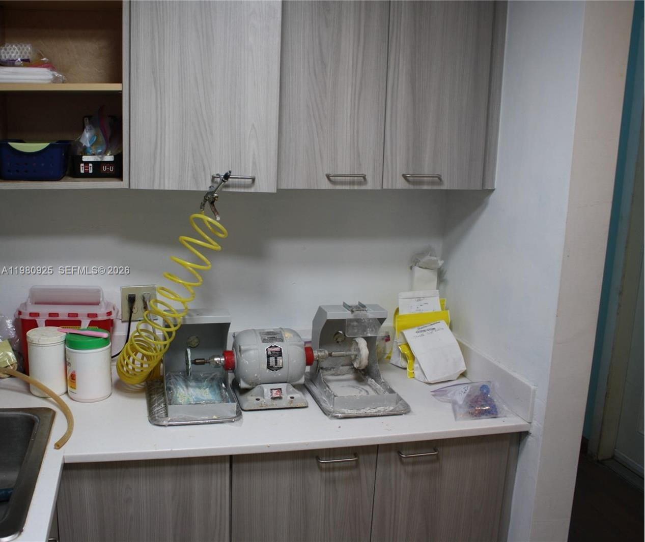 1235 Alton Rd Property Photo 5