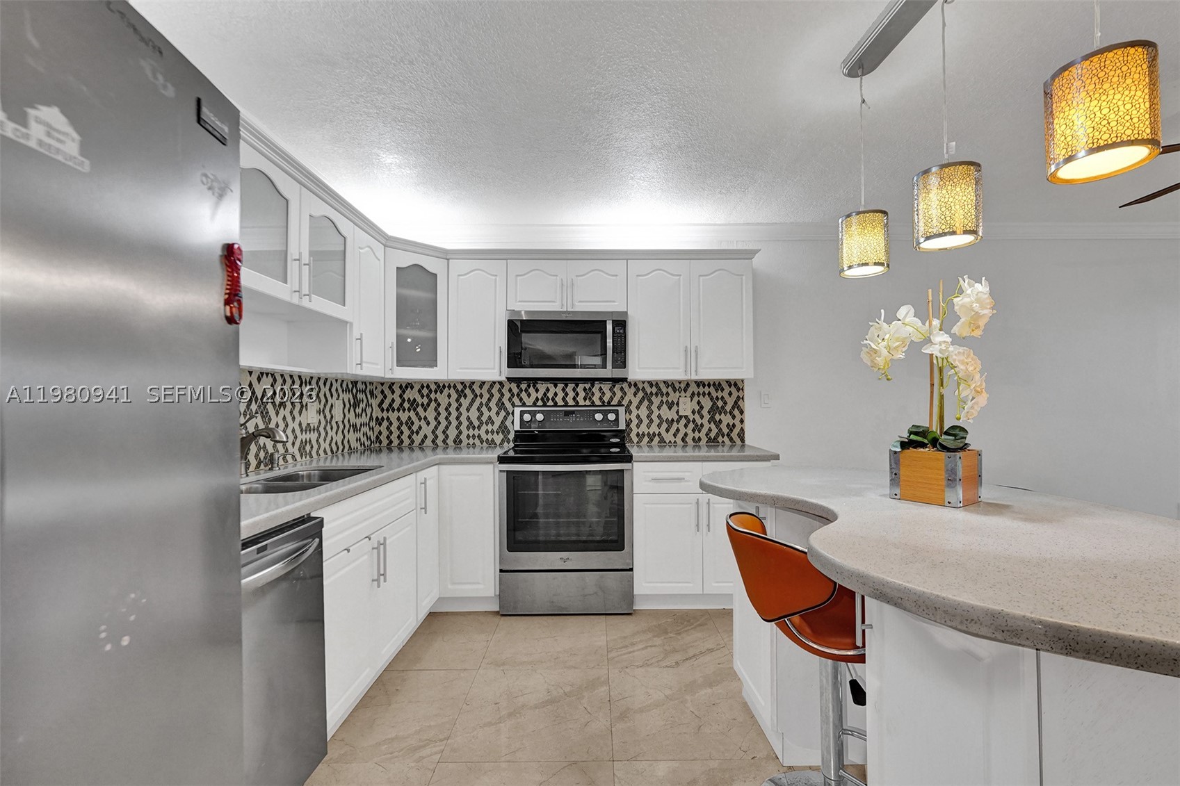 21300 San Simeon Way P6 Property Photo 4