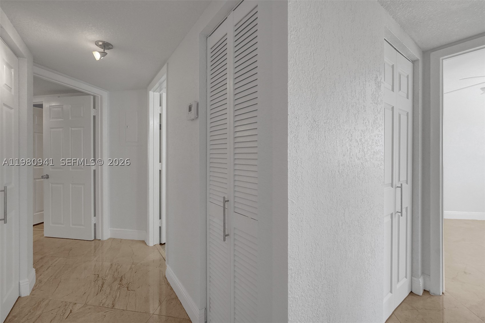 21300 San Simeon Way P6 Property Photo 17