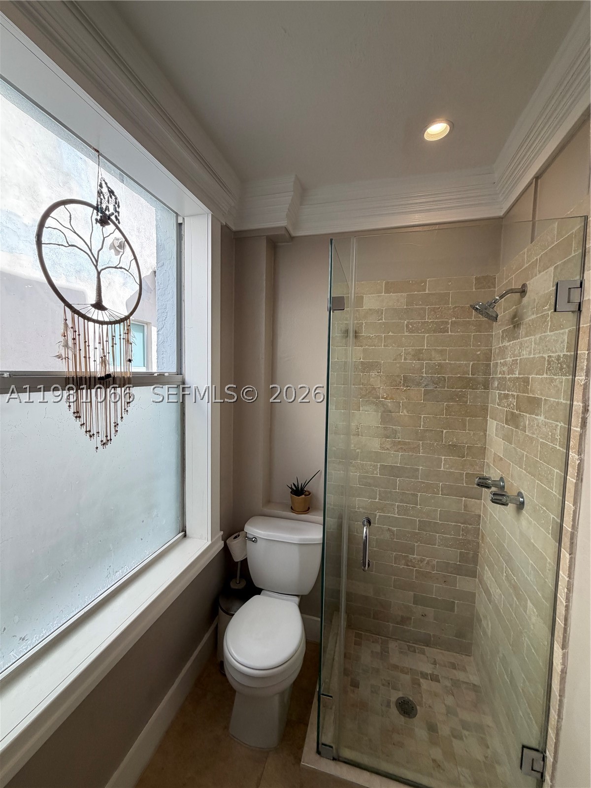 119 Menores Ave 8a Property Photo 17