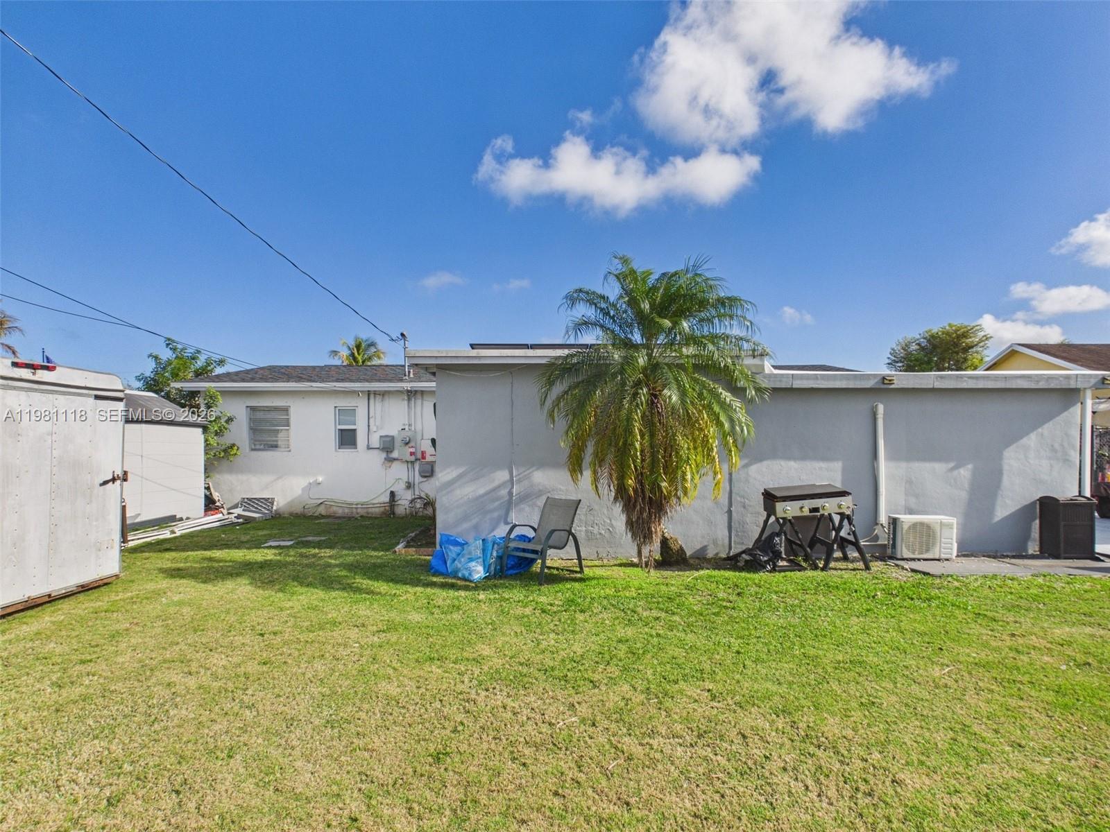 9911 Haitian Dr Property Photo 4