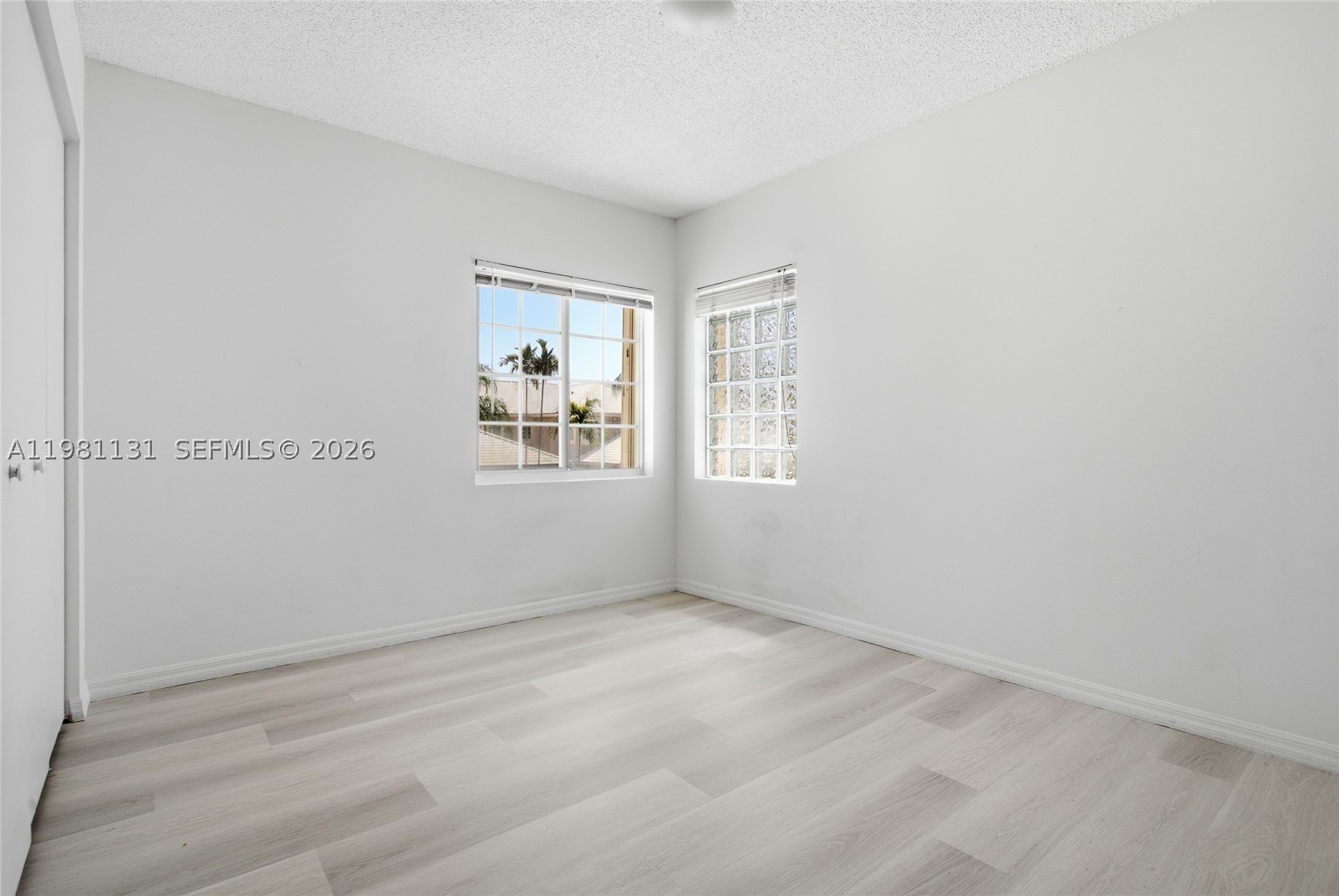 2066 Madeira Dr 2066 Property Photo 29