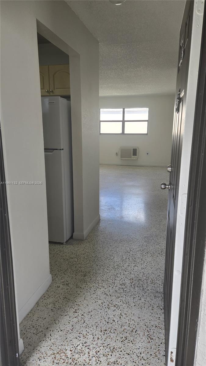 142 SW 18th Ave 30 Property Photo 1