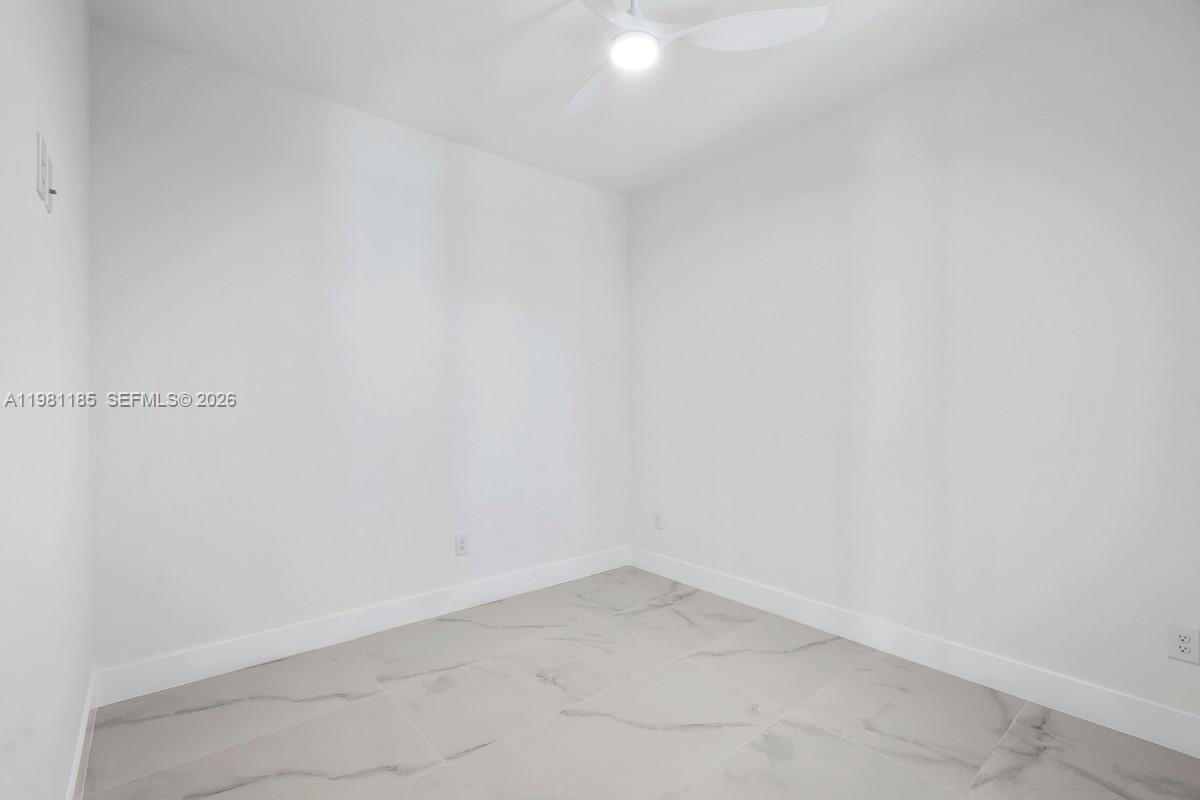 1107 Se 38 St Property Photo 21