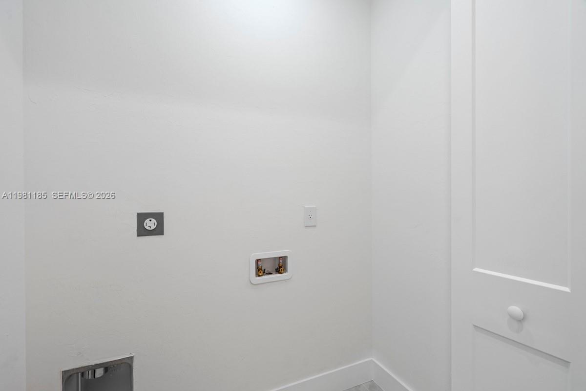 1107 Se 38 St Property Photo 24