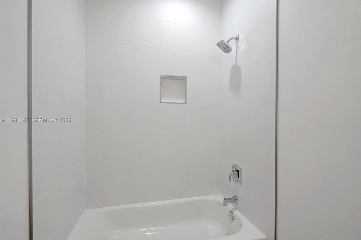 1107 Se 38 St Property Photo 26