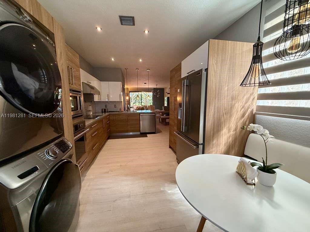 3813 Tree Top Dr Property Photo 17