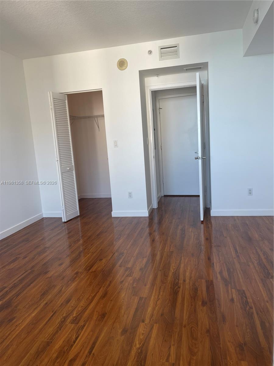 335 S Biscayne Blvd 3610 Property Photo 17