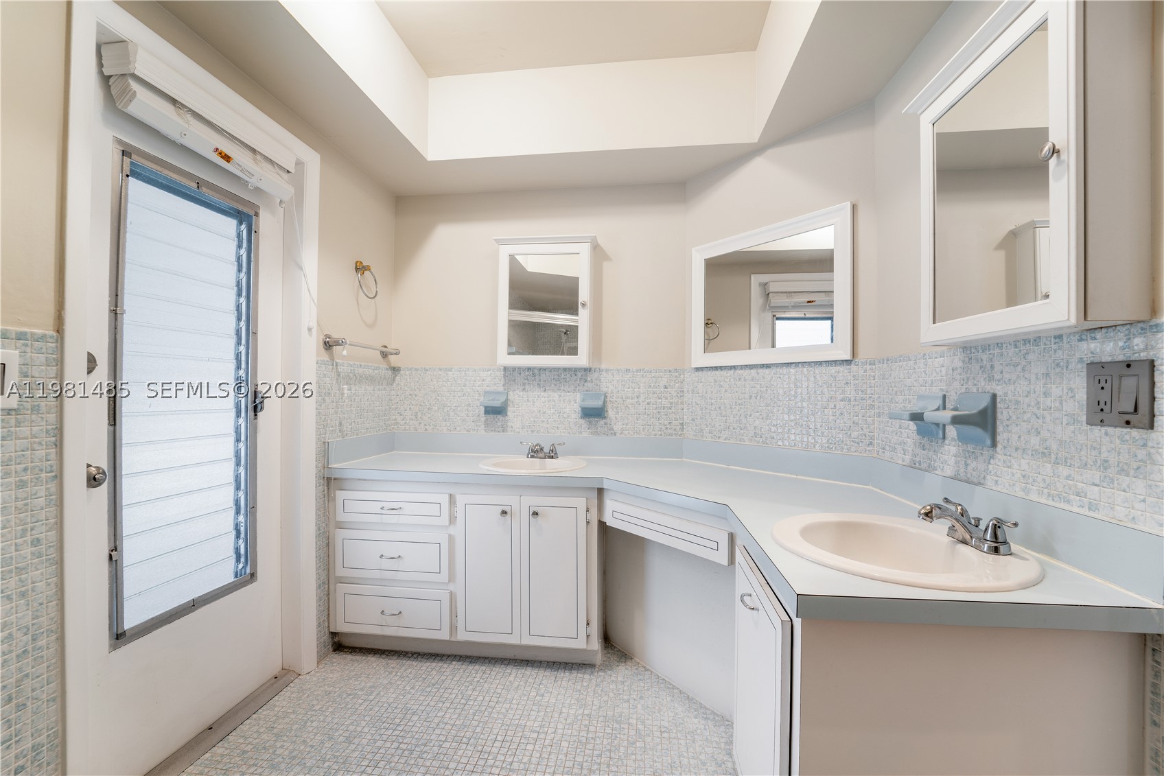 7970 Sw 146th St Property Photo 14