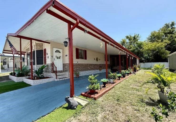 215 Laurelcrest Cir Valrico Property Photo 10