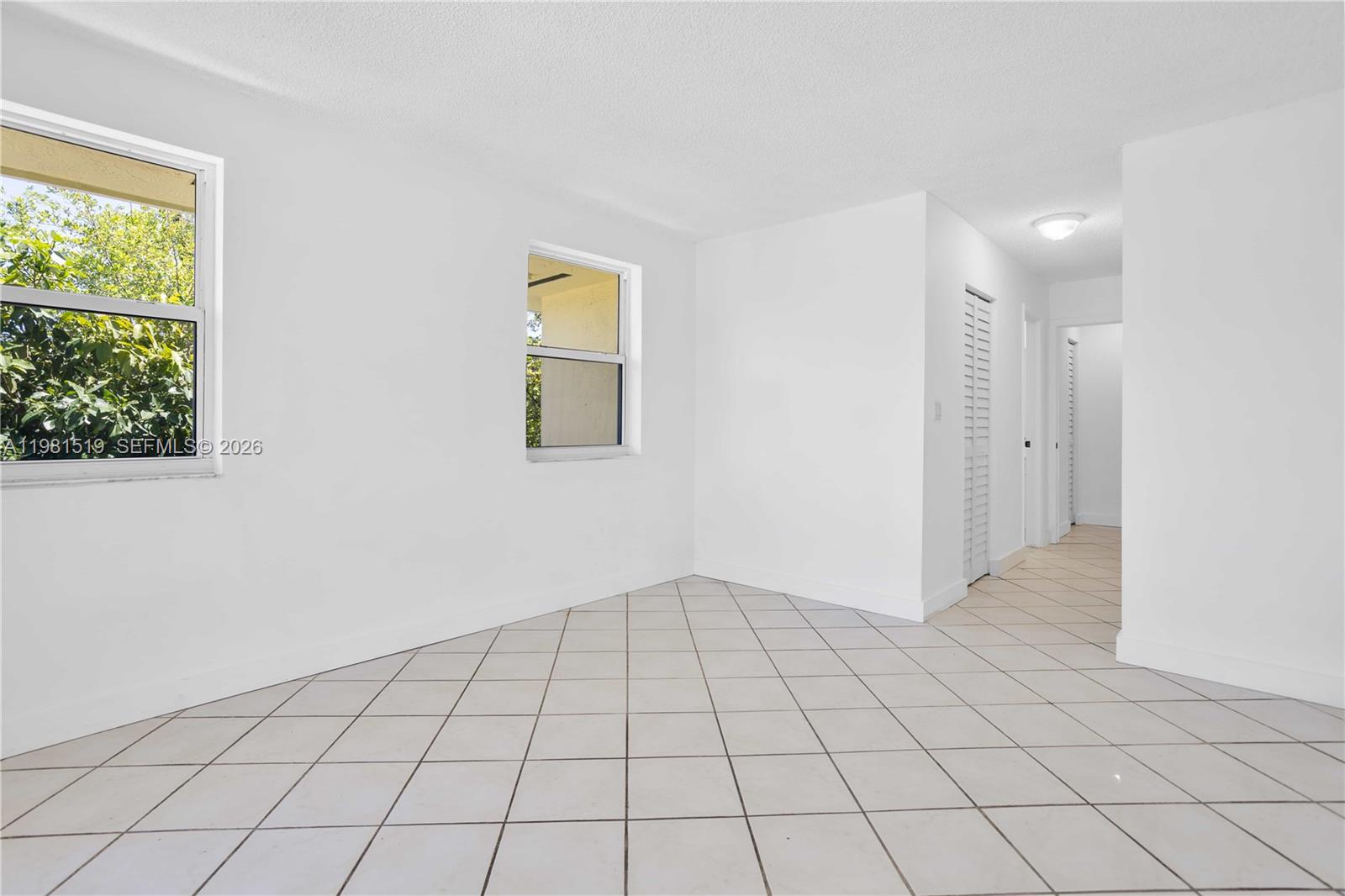 3524 Nw 4th Ter Property Photo 13