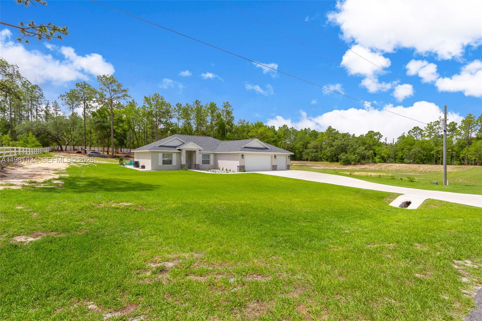 13822 Sw 61 Pl Rd Property Photo 3