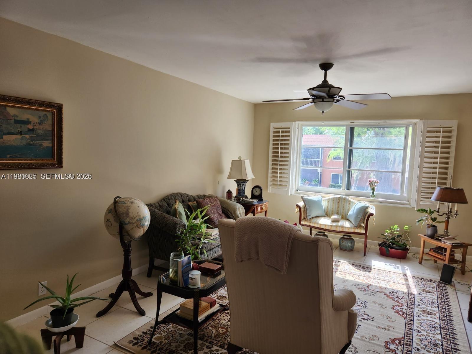 9 Ne 19th Ct 208c Property Photo 3