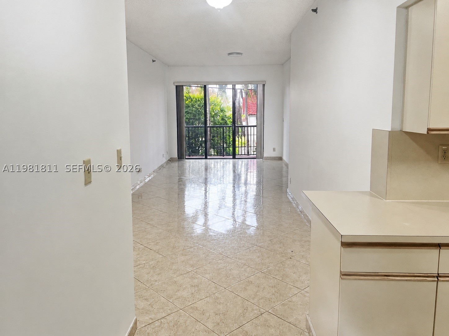 8816 Collins Ave 105 Property Photo 2