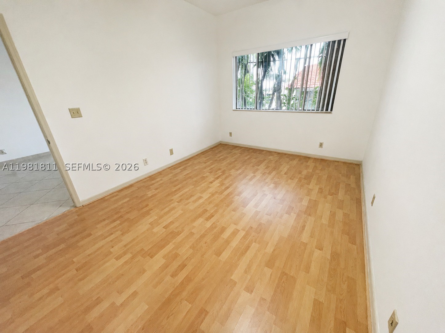 8816 Collins Ave 105 Property Photo 11